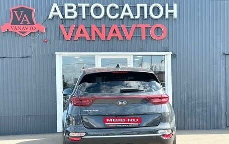 KIA Sportage IV рестайлинг, 2020 год, 2 950 000 рублей, 5 фотография