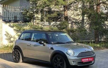 MINI Hatch, 2010 год, 935 000 рублей, 2 фотография