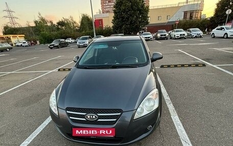 KIA cee'd I рестайлинг, 2008 год, 790 000 рублей, 1 фотография