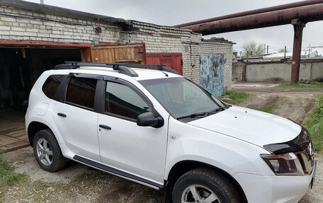 Nissan Terrano III, 2017 год, 1 230 000 рублей, 2 фотография