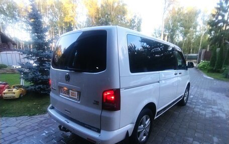 Volkswagen Multivan T5, 2011 год, 2 990 000 рублей, 6 фотография