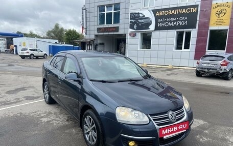 Volkswagen Jetta VI, 2008 год, 660 000 рублей, 3 фотография