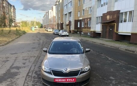 Skoda Rapid I, 2017 год, 1 000 000 рублей, 2 фотография