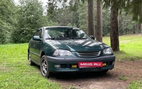 Toyota Avensis III рестайлинг, 1999 год, 190 000 рублей, 3 фотография