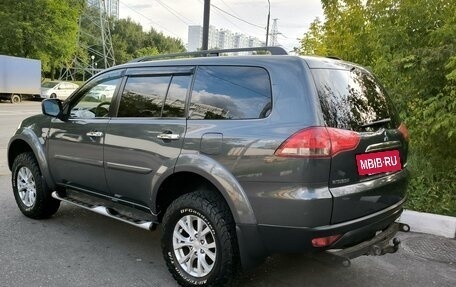 Mitsubishi Pajero Sport II рестайлинг, 2014 год, 2 765 000 рублей, 5 фотография