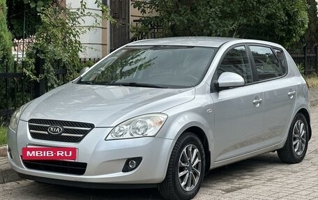 KIA cee'd I рестайлинг, 2009 год, 795 000 рублей, 2 фотография