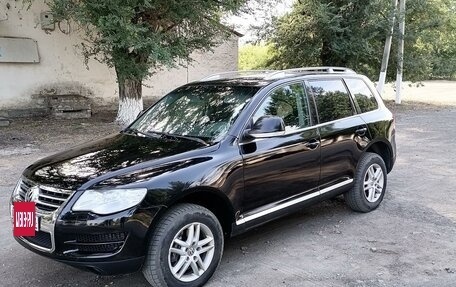 Volkswagen Touareg III, 2007 год, 1 170 000 рублей, 2 фотография