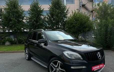 Mercedes-Benz M-Класс, 2013 год, 2 750 000 рублей, 4 фотография