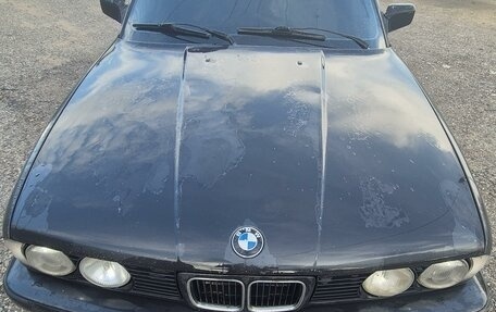 BMW 5 серия, 1990 год, 210 000 рублей, 1 фотография