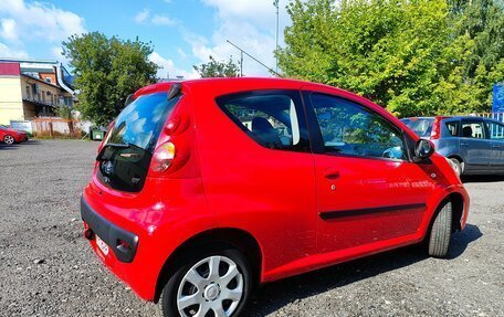 Peugeot 107 I рестайлинг, 2009 год, 585 000 рублей, 4 фотография