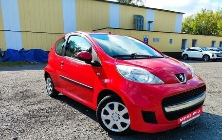 Peugeot 107 I рестайлинг, 2009 год, 585 000 рублей, 2 фотография