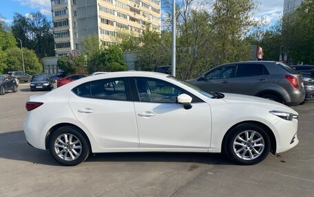 Mazda 3, 2018 год, 1 450 000 рублей, 3 фотография