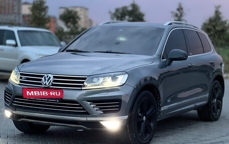 Volkswagen Touareg III, 2017 год, 3 450 000 рублей, 2 фотография