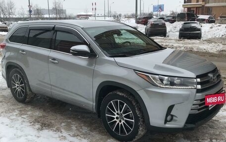 Toyota Highlander III, 2016 год, 4 200 000 рублей, 2 фотография