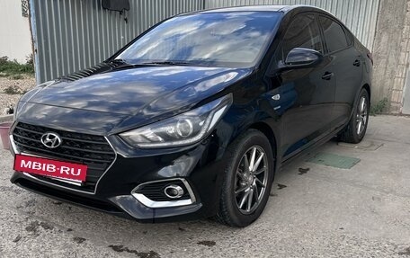 Hyundai Solaris II рестайлинг, 2019 год, 1 560 000 рублей, 2 фотография