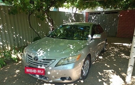 Toyota Camry, 2008 год, 1 070 000 рублей, 2 фотография