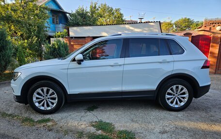 Volkswagen Tiguan II, 2017 год, 2 670 000 рублей, 4 фотография