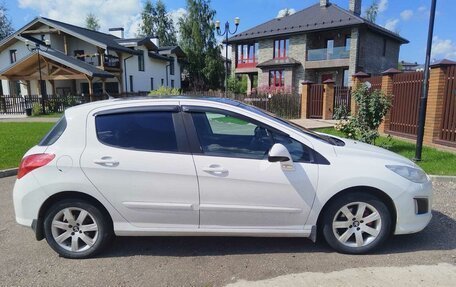 Peugeot 308 II, 2012 год, 700 000 рублей, 2 фотография