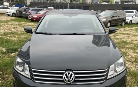 Volkswagen Passat B7, 2014 год, 1 360 000 рублей, 2 фотография