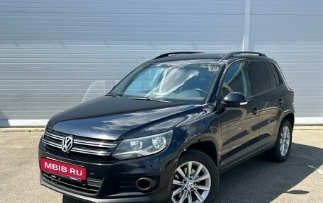 Volkswagen Tiguan I, 2011 год, 895 000 рублей, 3 фотография