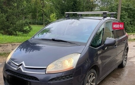 Citroen C4 Picasso II рестайлинг, 2008 год, 580 000 рублей, 1 фотография