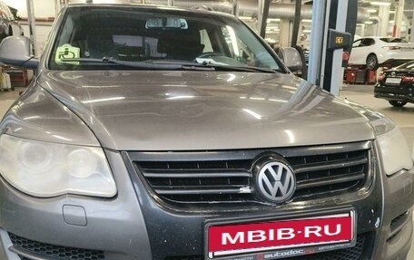 Volkswagen Touareg III, 2008 год, 957 000 рублей, 2 фотография