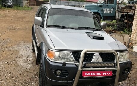 Mitsubishi Pajero Sport II рестайлинг, 2004 год, 1 350 000 рублей, 3 фотография