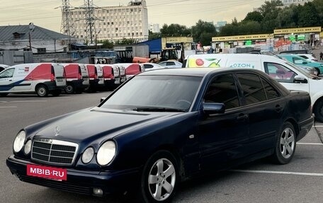 Mercedes-Benz E-Класс, 1996 год, 400 000 рублей, 3 фотография