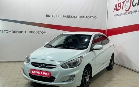 Hyundai Solaris II рестайлинг, 2012 год, 810 000 рублей, 3 фотография