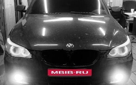 BMW 5 серия, 2004 год, 980 000 рублей, 2 фотография