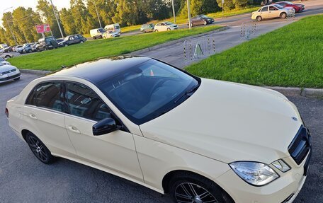 Mercedes-Benz E-Класс, 2012 год, 1 900 000 рублей, 4 фотография