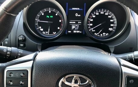 Toyota Land Cruiser Prado 150 рестайлинг 2, 2017 год, 6 500 000 рублей, 3 фотография