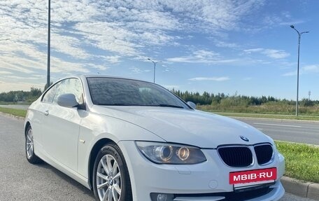 BMW 3 серия, 2011 год, 1 300 000 рублей, 2 фотография