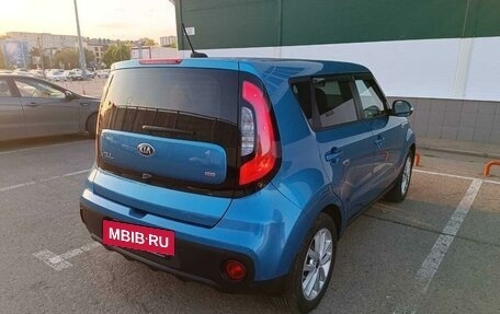 KIA Soul II рестайлинг, 2018 год, 1 910 000 рублей, 5 фотография