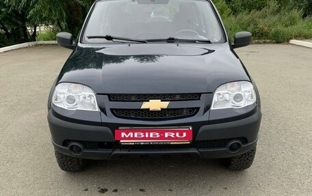 Chevrolet Niva I рестайлинг, 2013 год, 750 000 рублей, 2 фотография