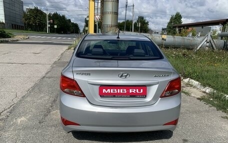 Hyundai Solaris II рестайлинг, 2014 год, 1 240 000 рублей, 2 фотография