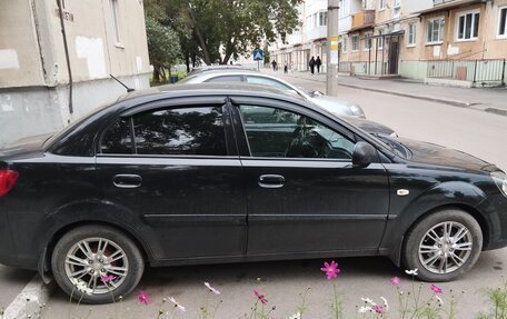 KIA Rio II, 2011 год, 650 000 рублей, 1 фотография