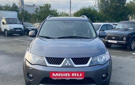 Mitsubishi Outlander III рестайлинг 3, 2008 год, 1 200 000 рублей, 2 фотография