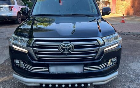 Toyota Land Cruiser 200, 2015 год, 5 350 000 рублей, 2 фотография