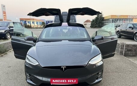 Tesla Model X I, 2019 год, 6 600 000 рублей, 2 фотография