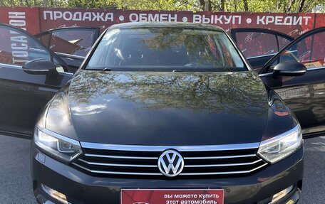 Volkswagen Passat B8 рестайлинг, 2015 год, 1 847 000 рублей, 4 фотография