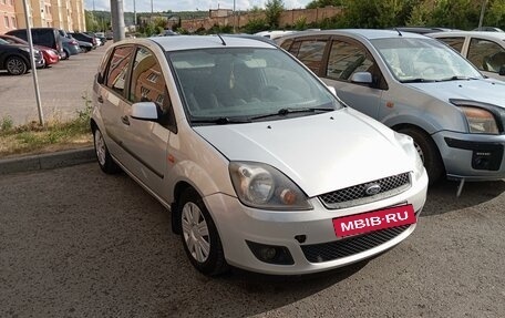 Ford Fiesta, 2008 год, 440 000 рублей, 2 фотография