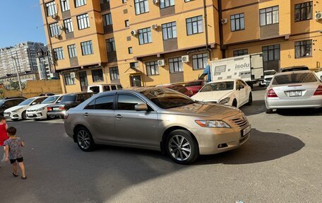 Toyota Camry, 2006 год, 950 000 рублей, 2 фотография