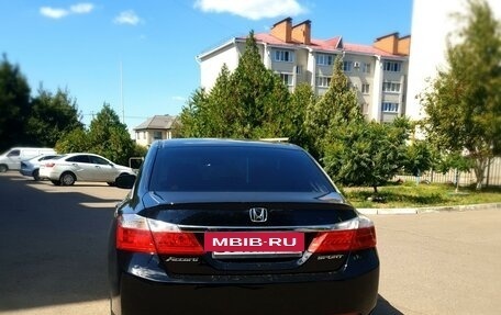 Honda Accord IX рестайлинг, 2013 год, 1 865 000 рублей, 1 фотография