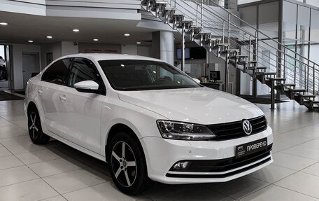 Volkswagen Jetta VI, 2016 год, 1 620 000 рублей, 3 фотография