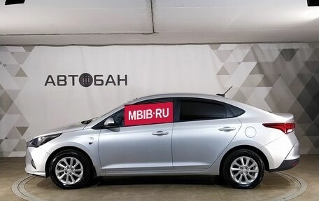 Hyundai Solaris II рестайлинг, 2021 год, 1 699 000 рублей, 4 фотография