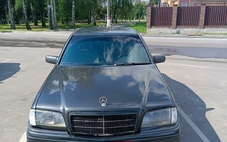 Mercedes-Benz C-Класс, 1996 год, 200 000 рублей, 4 фотография