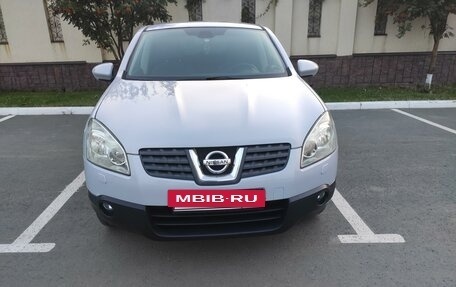 Nissan Qashqai, 2008 год, 900 000 рублей, 2 фотография