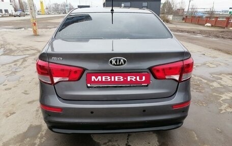 KIA Rio III рестайлинг, 2015 год, 830 000 рублей, 3 фотография