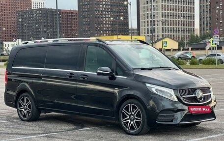 Mercedes-Benz V-Класс, 2016 год, 5 150 000 рублей, 2 фотография